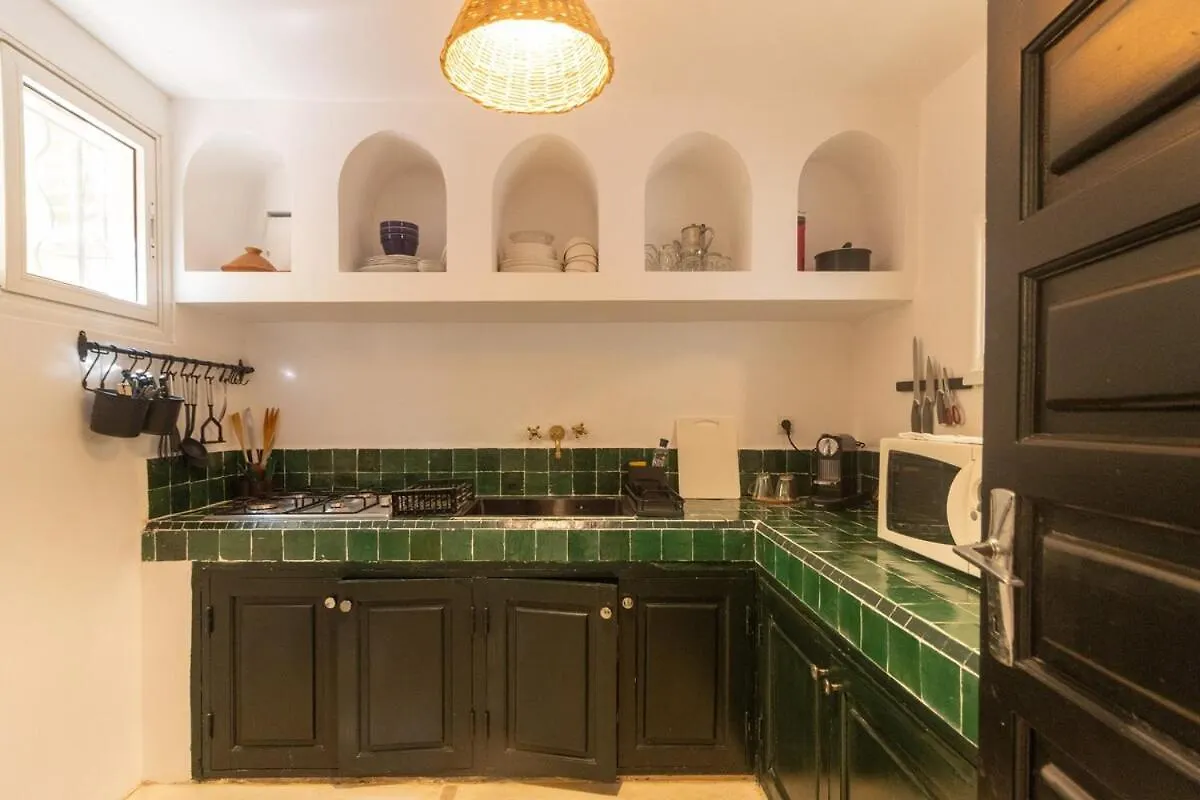 Hm40 I Moroccan Riad With Residential Pool Marrakesh Apartment