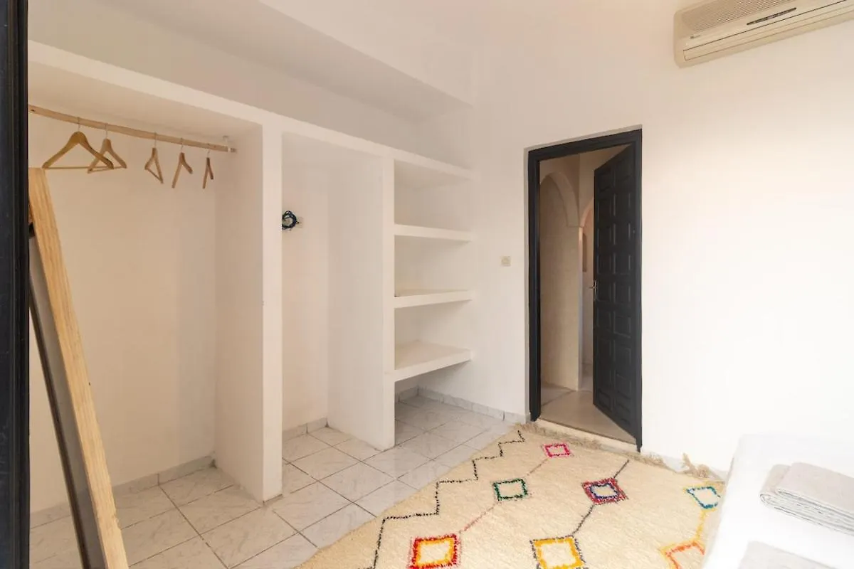 Hm40 I Moroccan Riad With Residential Pool Marrakesh Apartment