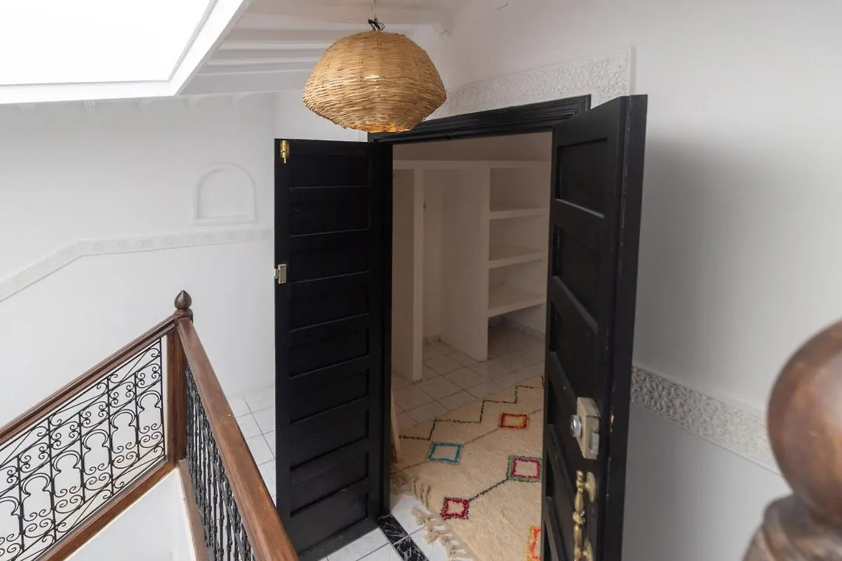 Apartment Hm40 I Moroccan Riad With Residential Pool Marrakesh